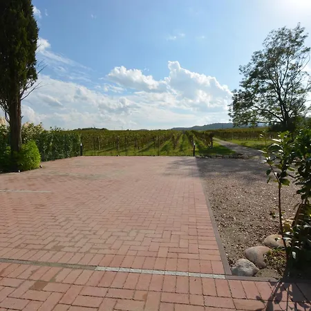 Corte Bellebarbe 아파트 *