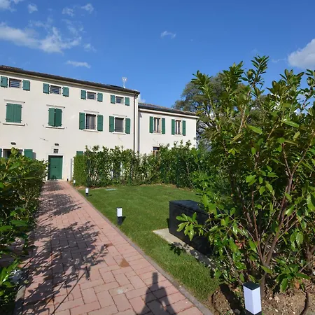 Apartment Corte Bellebarbe Rivoli Veronese