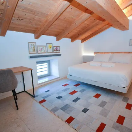 Appartamento Corte Bellebarbe Rivoli Veronese